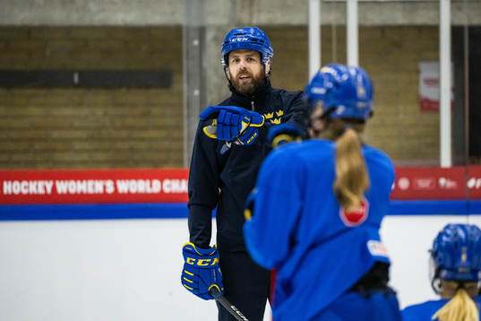 Ulf Lundberg, head coach of the Swedish women's national