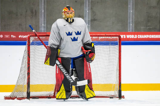 goaltender Ellen Jonsson of the Swedish women's national