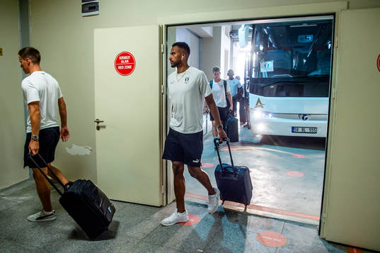Isaac Kiese Thelin of Malmö FF arriving
