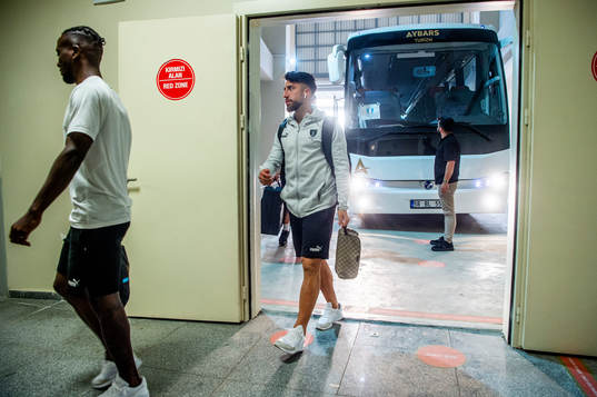 Moustafa Zeidan of Malmö FF arriving