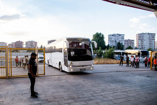 The team of Malmö FF arriving