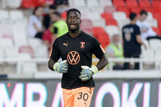 Goalkeeper Ismael Diawara of Malmö FF