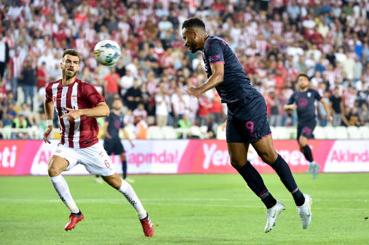 Isaac Kiese Thelin of Malmö FF