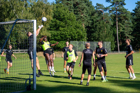 Michael Kargbo och Viktor Krüger