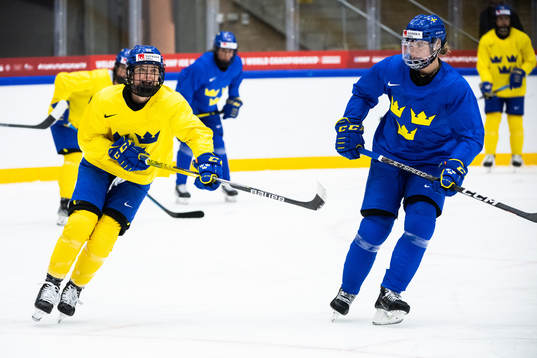 Michelle Löwenhielm and Jessica Adolfsson of Sweden at a