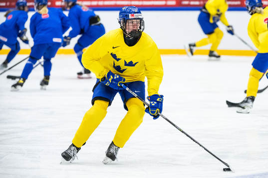 Sara Hjalmarsson of Sweden at a practice session