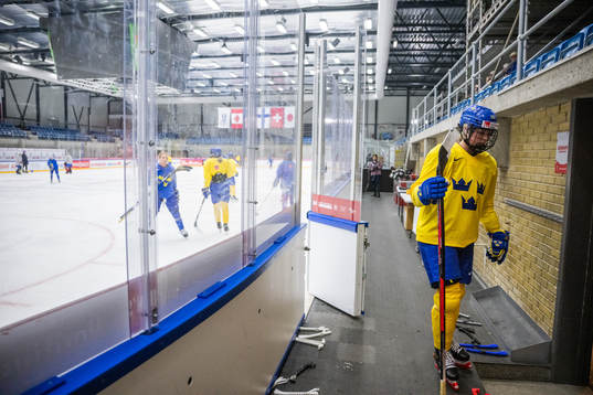 Olivia Carlsson of Sweden at a practice session