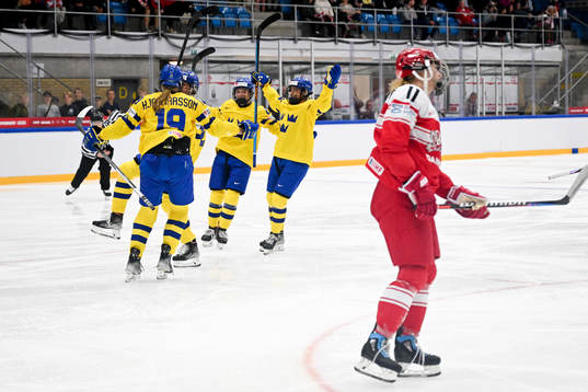 Hanna Olsson of Sweden celebrates