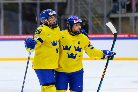 Hanna Olsson and Maja Nylén-Persson of Sweden celebrates