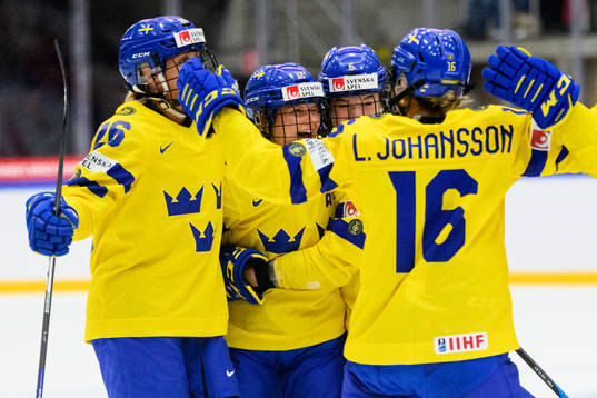 Maja Nylén-Persson of Sweden celebrate