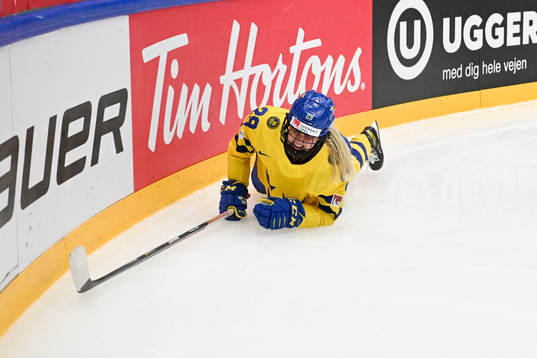 Olivia Carlsson of Sweden in pain