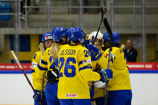 Players of Sweden celebrate