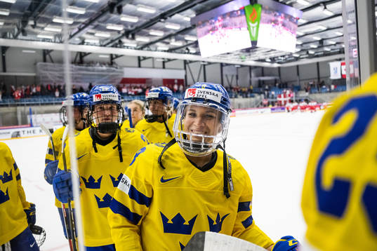 Thea Johansson and Ebba Berglund of Sweden