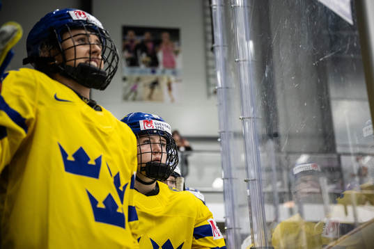 Linnea Johansson and Lina Ljungblom of Sweden