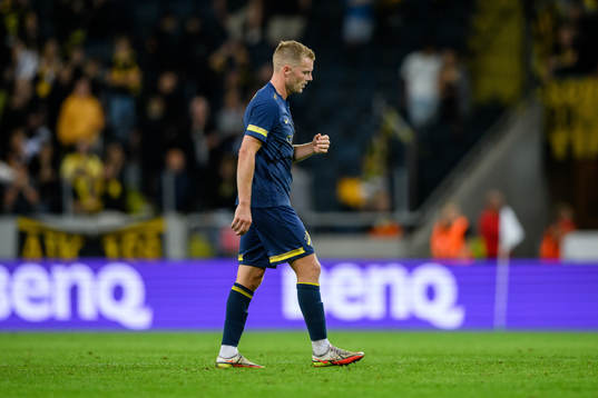 Sebastian Larsson of AIK looks dejected