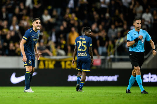 Sotirios Papagiannopoulos of AIK reacts towqrds referee