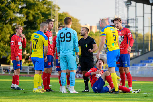 Varbergs GIFs Jesper Åberg rivs ner av Eskilsminnes