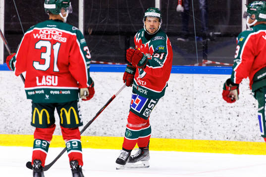Frölundas Mats Rosseli Olsen jublar