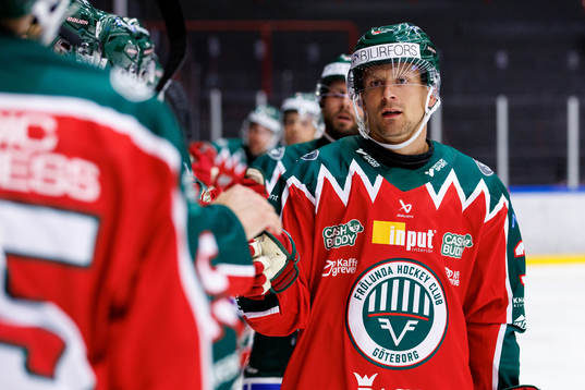 Frölundas Nicklas Lasu jublar