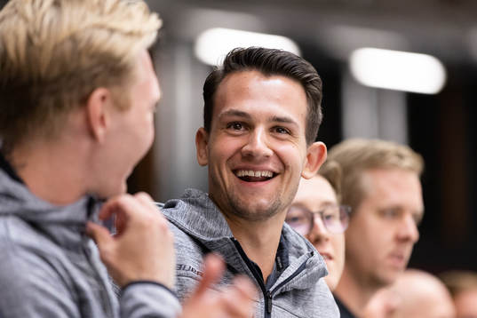 Frölundas Linus Nässén innan träningsmatchen i ishockey