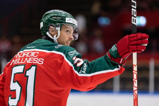 Frölundas Mats Rosseli Olsen innan träningsmatchen i