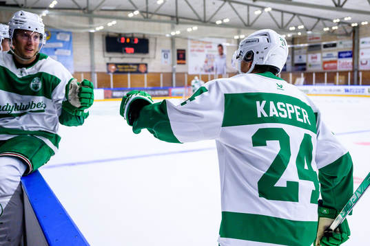 Rögles Marco Kasper jublar