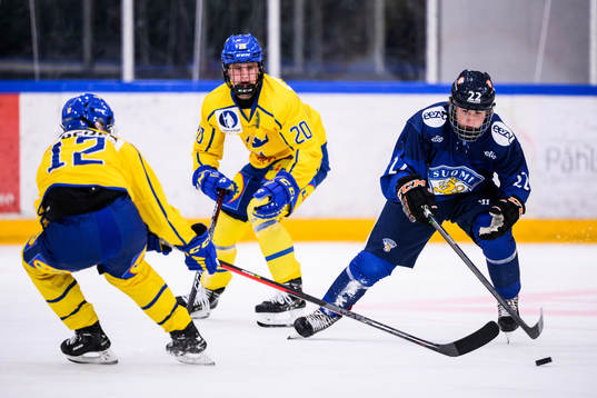 Sveriges Melvin Fernström och Alfons Freij mot Finlands