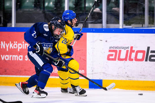 Finlands Veikka Mäki-Runsas och Sveriges Filip