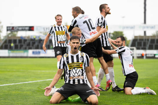 Landskronas Camil Jebara jublar