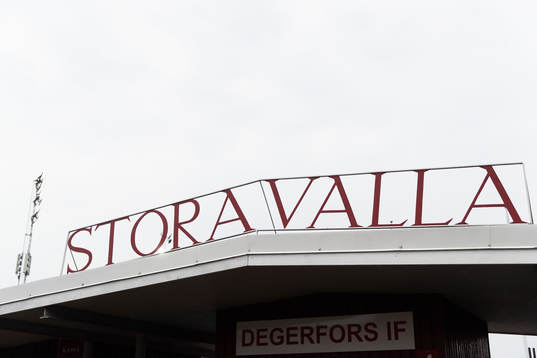Stora Vallas entre