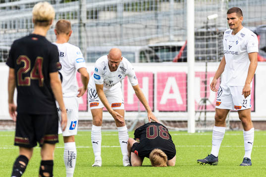 Brommapojkarnas Gustav Sandberg Magnusson skadad