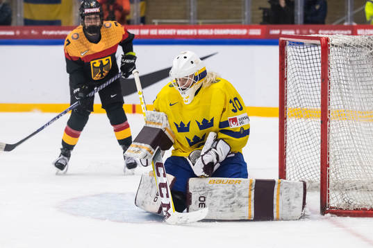 Goaltender Emma Söderberg of Sweden