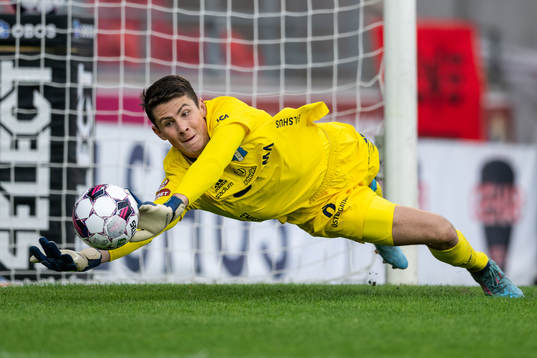 Bläddra bland fler bilder av Fotboll, Superettan, Öster - Östersund