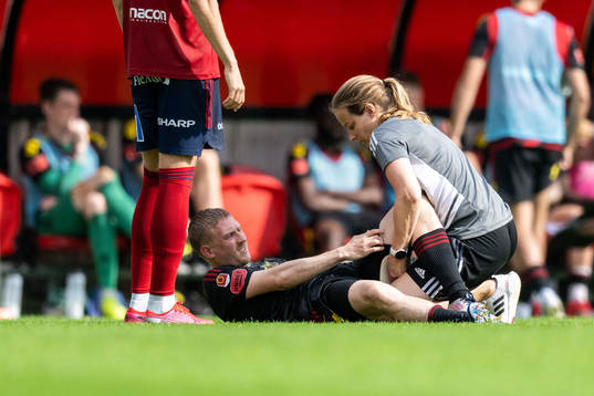 Östersunds Simon Kroon får vård