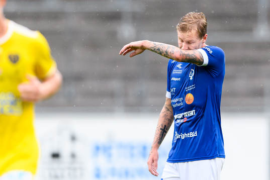 Åtvidabergs Erik Sachs deppar