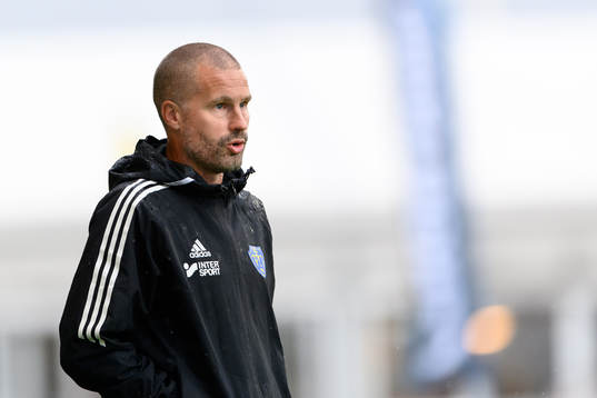 Falkenbergs tränare Christoffer Andersson