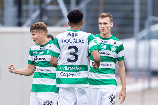 Västerås Viktor Granath jublar
