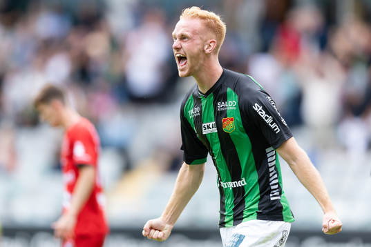 Bläddra bland fler bilder av Fotboll, Ettan södra, herr, GAIS - Trollhättan