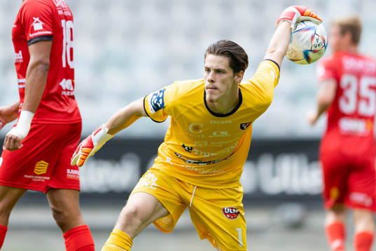 Trollhättans målvakt Adam Benediktsson