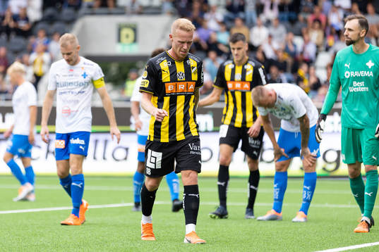 Häckens Mikkel Rygaard Jensen jublar