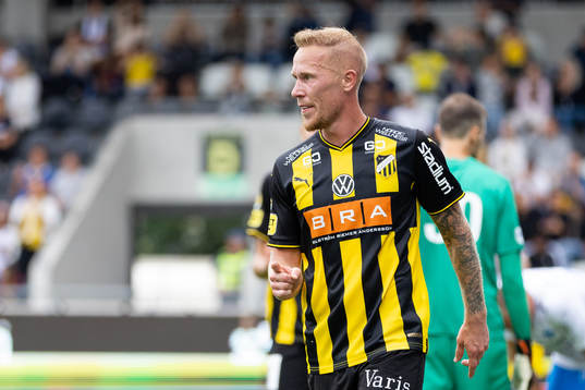 Häckens Mikkel Rygaard Jensen jublar