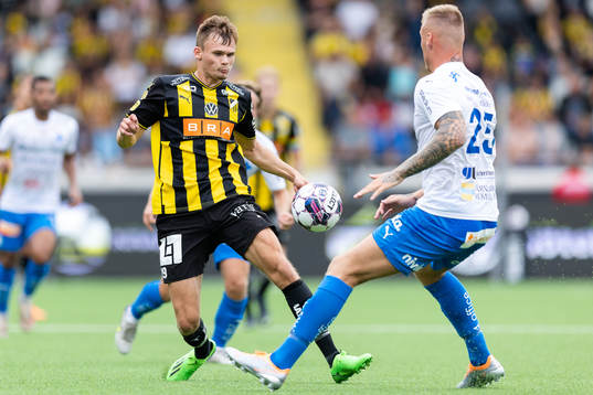 Häckens Oscar Uddenäs och Värnamos Victor Eriksson