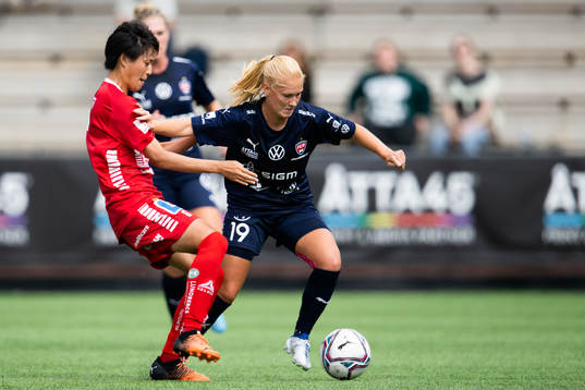 Rosengårds Sofie Bruun Bredgaard och Linköpings Saori