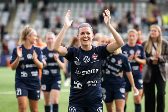 Rosengårds Olivia Schough jublar
