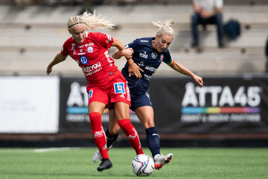 Rosengårds Mia Persson och Linköpings Stina Lennartsson
