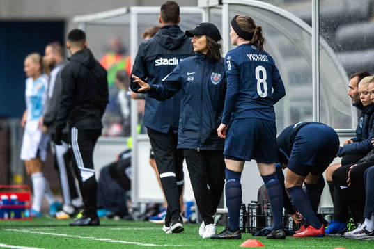 Eskilstuna Uniteds tränare Elena Sadiku