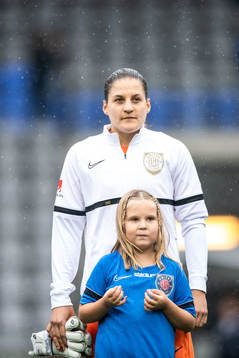 Eskilstuna Uniteds målvakt Milica Kostic