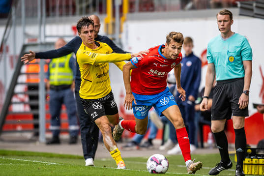 Mjällbys Jesper Gustavsson och Helsingborgs Rasmus