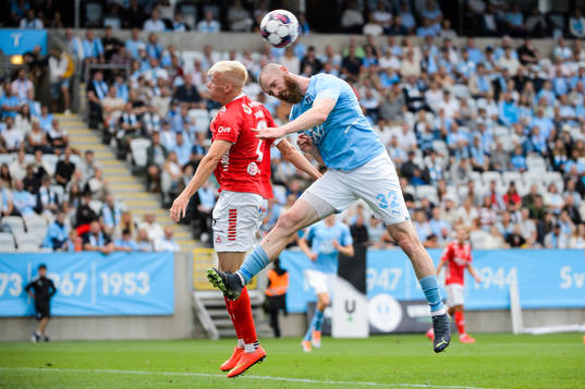 Kalmars Axel Lindahl och Malmö FFs Jo Inge Berget
