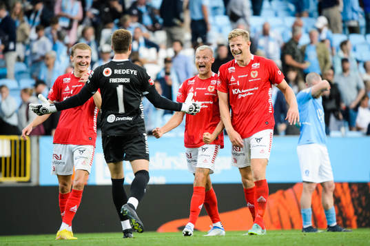 Bläddra bland fler bilder av Fotboll, Allsvenskan, Malmö FF - Kalmar